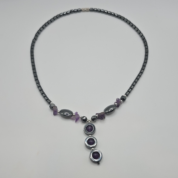 unbranded Jewelry - Hematite & Amethyst Necklace